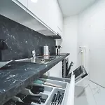 דירה Tessa&aurora - Incredible View & Pool With Parking