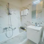 Tessa&aurora - Incredible View & Pool With Parking Apartmán *