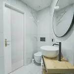 Tessa&aurora - Incredible View & Pool With Parking * Lugano