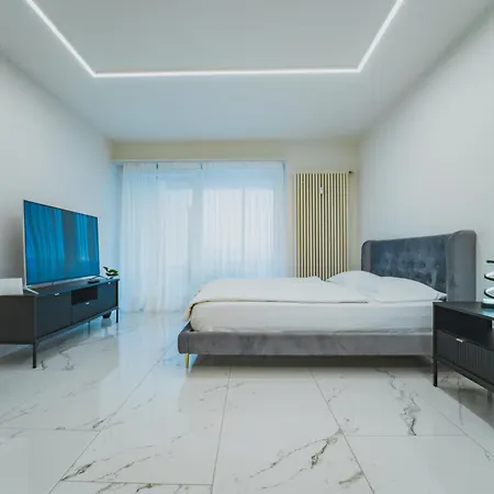 Tessa&aurora - Incredible View & Pool With Parking Apartmán