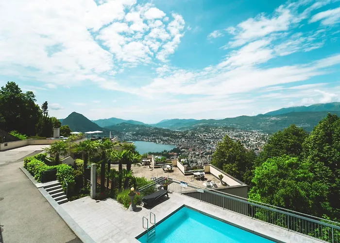 アパート Tessa&aurora - Incredible View & Pool With Parking