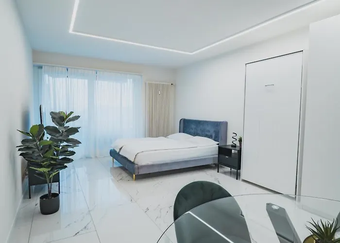 Daire Tessa&aurora - Incredible View & Pool With Parking