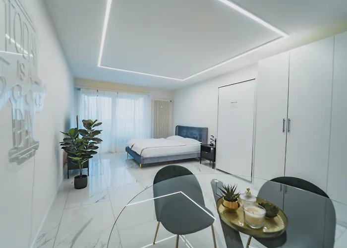 Tessa&aurora - Incredible View & Pool With Parking *