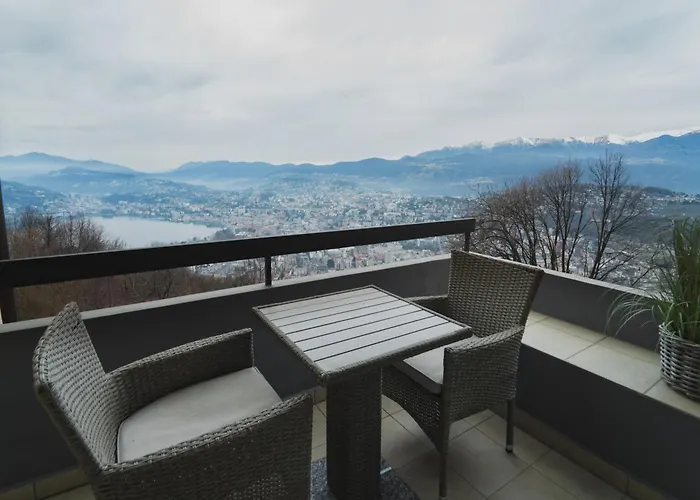 Tessa&aurora - Incredible View & Pool With Parking アパート ルガーノ